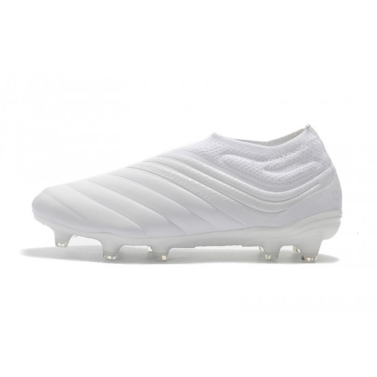 Comprar ahora  Botas de fútbol Adidas Copa 19 FG Todo Blancoo