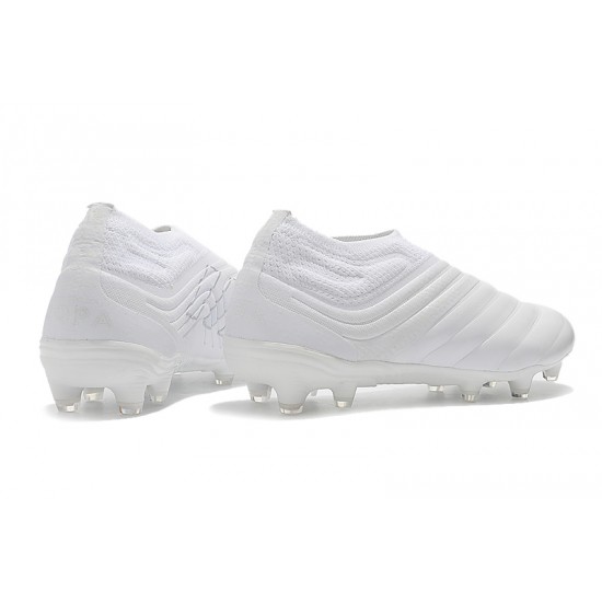 Comprar ahora  Botas de fútbol Adidas Copa 19 FG Todo Blancoo