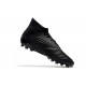 Explorar  Botas de fútbol Adidas Predator 18.1 AG Todo negro