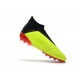 Comprar ahora  Botas de fútbol Adidas Predator 18+AG Amarillo Negro Rojo