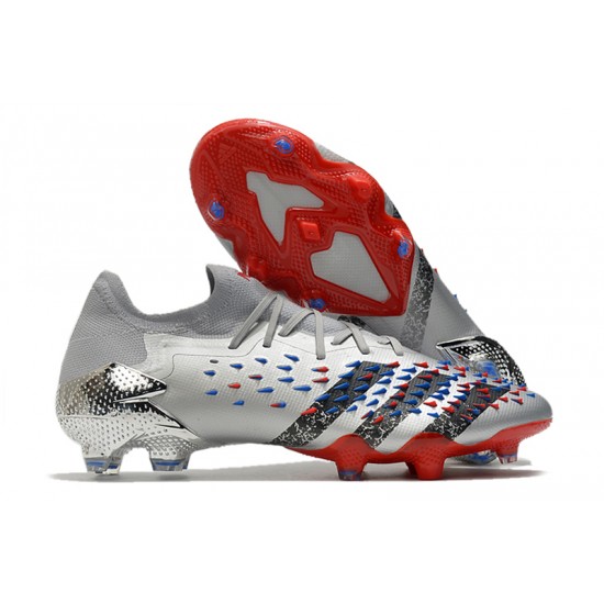 Comprar ahora  Botas de fútbol Adidas Predator Freak .1 Low FG Plata Azul Rojo