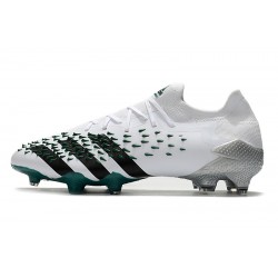 Botas de fútbol Adidas Predator Freak .1 Low FG Blanco Verde Negro 