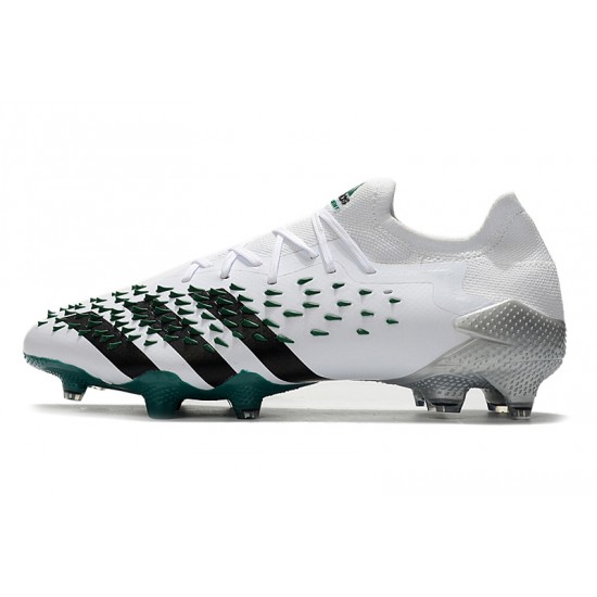 Comprar ahora  Botas de fútbol Adidas Predator Freak .1 Low FG Blanco Verde Negro