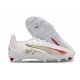 Descubrir  Puma Ultra Ultimate FG Hombre Blanco y Oro Zapatos De Futbol